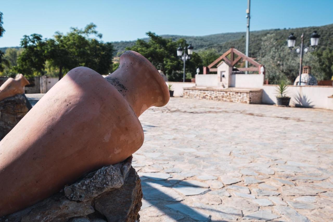 Hotel Rural Finca La Herencia Guadalcanal Kültér fotó