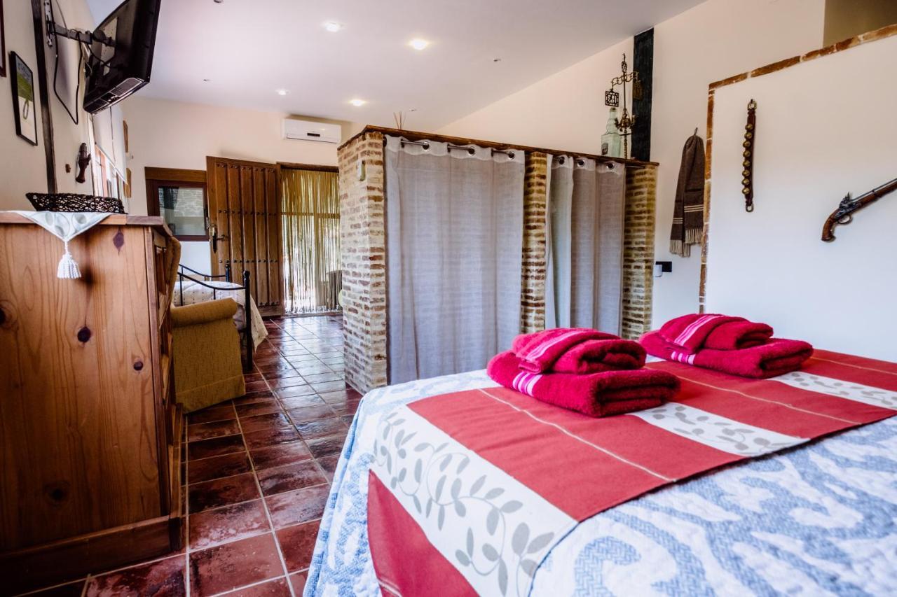 Hotel Rural Finca La Herencia Guadalcanal Kültér fotó