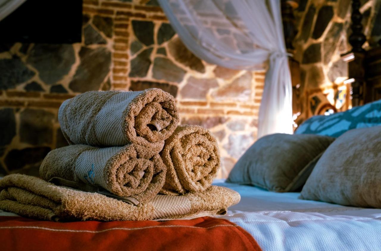 Hotel Rural Finca La Herencia Guadalcanal Kültér fotó